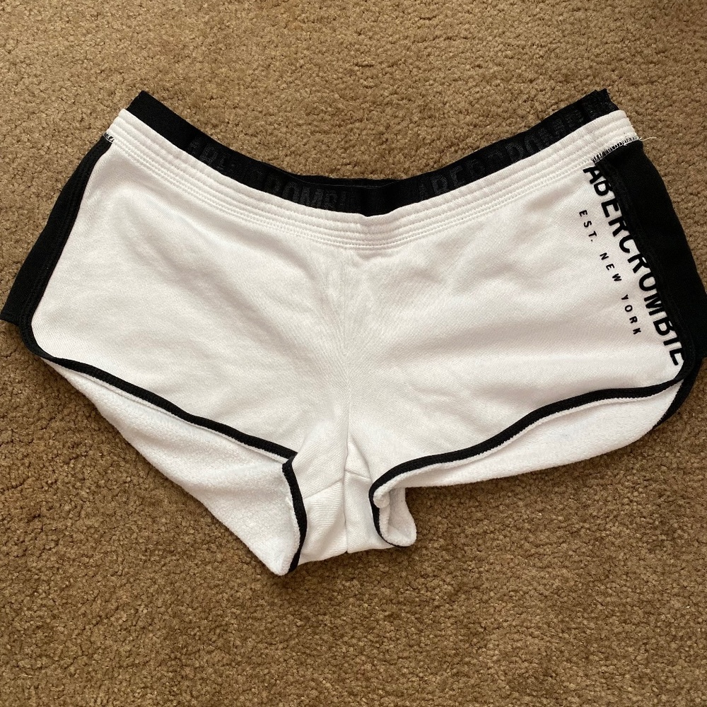 Abercrombie & Fitch shorts